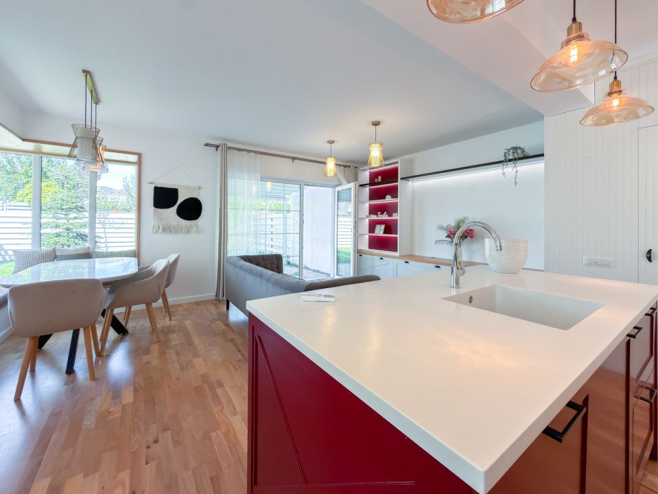 Casă cu 4 camere de vânzare în Central, Otopeni – fotografia 7 din 22