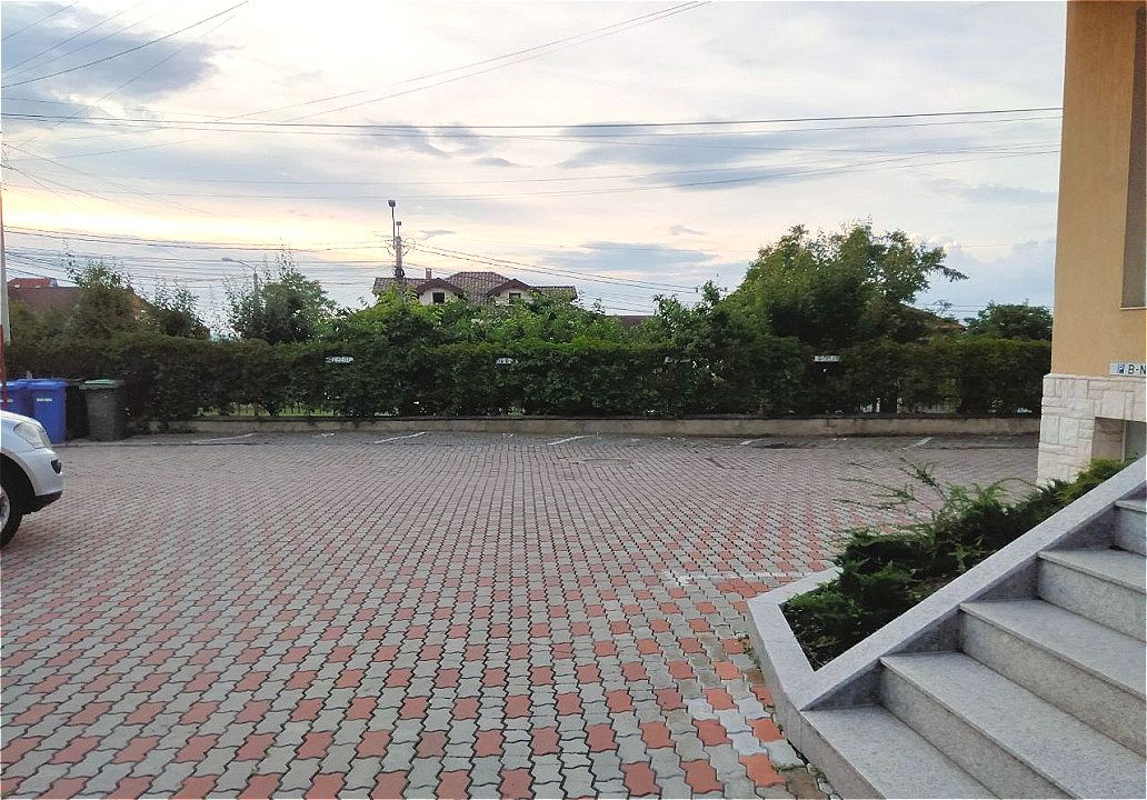 Spațiu de birouri cu 4 camere de vânzare în Buna-Ziua, Cluj-Napoca – fotografia 3 din 5