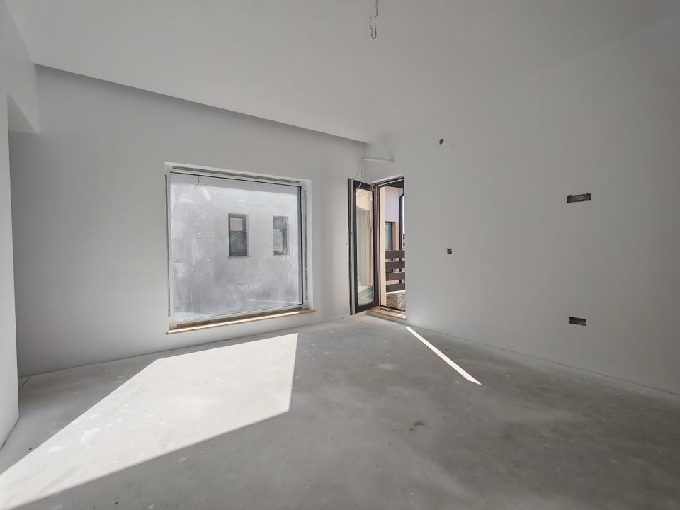Casă cu 6 camere de vânzare în Tunari – fotografia 6 din 20
