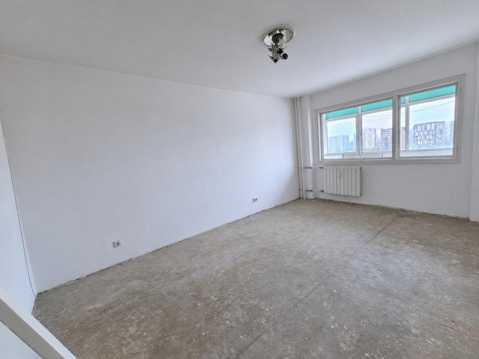 Apartament cu 4 camere de vânzare în Pantelimon, București – fotografia 2 din 16