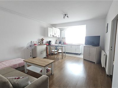 Apartament cu 2 camere de vânzare în Florești – fotografia 2 din 6