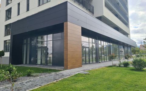 Spațiu comercial cu 1 cameră de închiriat în Tractorul, Brașov