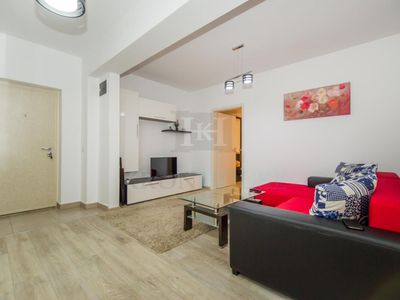 Apartament cu 2 camere de închiriat în Central, Brașov – fotografia 2 din 10