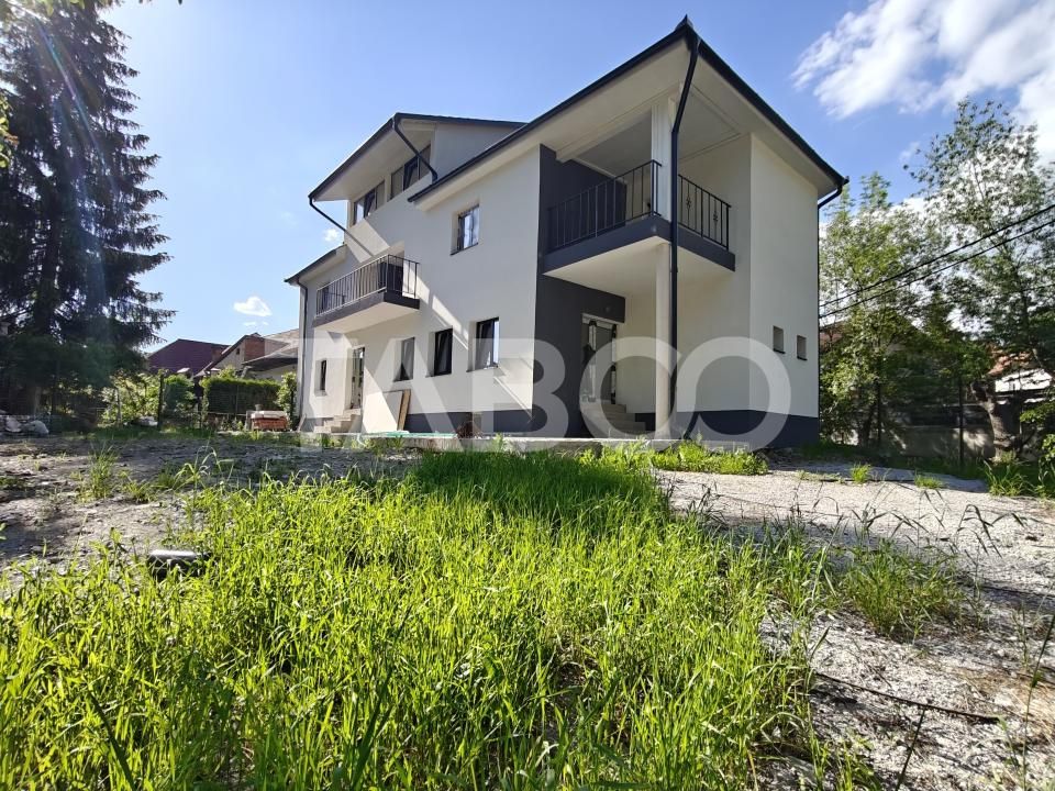 Casă cu 8 camere de vânzare în Cisnadioara – fotografia 13 din 29