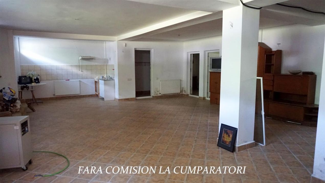 Casă cu 12 camere de vânzare în Călimănești – fotografia 25 din 37