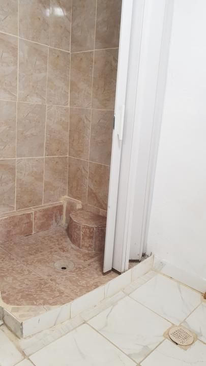 Casă cu 4 camere de vânzare în Ferentari, București – fotografia 11 din 12