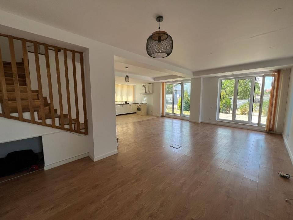 Casă cu 3 camere de vânzare în Exterior Vest, Corbeanca – fotografia 1 din 34