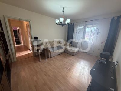 Apartament cu 3 camere de vânzare în Făgăraș – fotografia 2 din 7