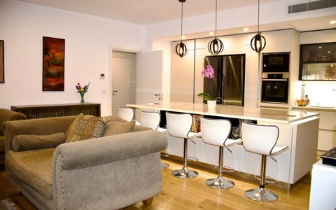 Apartament cu 3 camere de vânzare în Kiseleff, București
