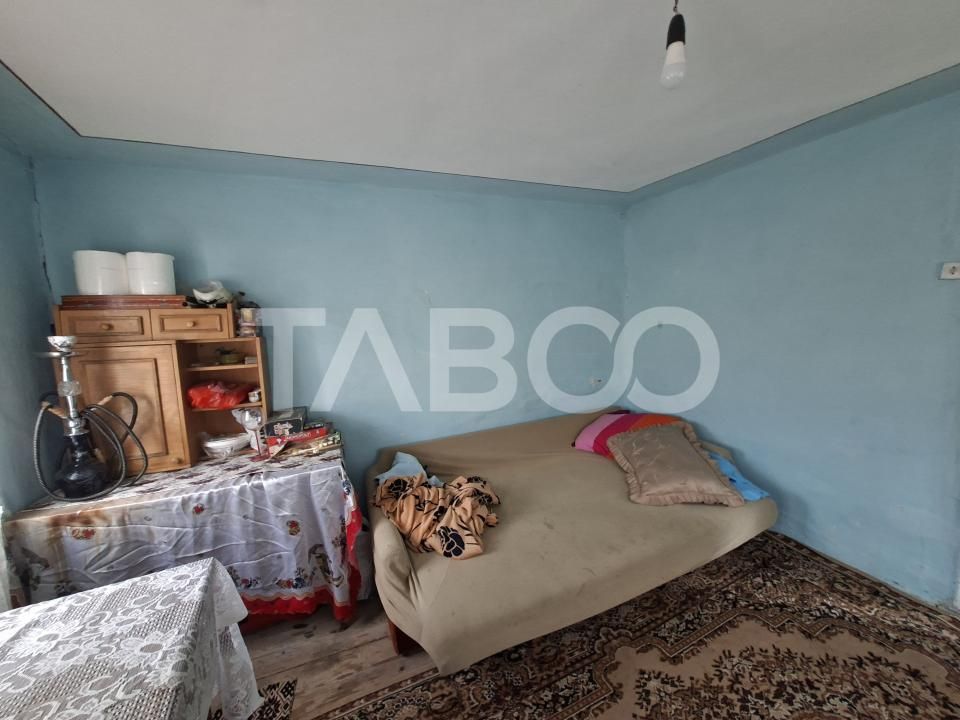 Casă cu 2 camere de vânzare în Poplaca – fotografia 9 din 16