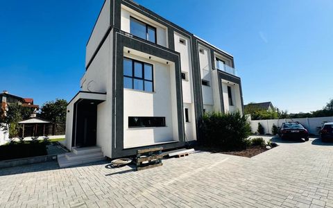 Casă cu 4 camere de vânzare în Corbeanca