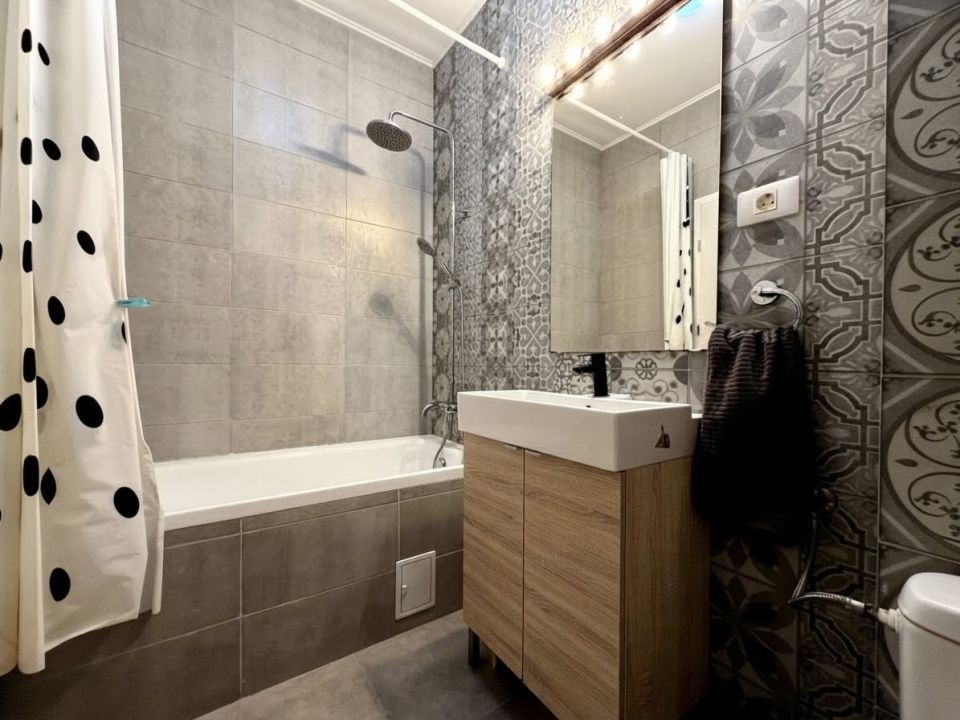 Apartament cu 3 camere de vânzare în Mamaia-Sat – fotografia 9 din 10