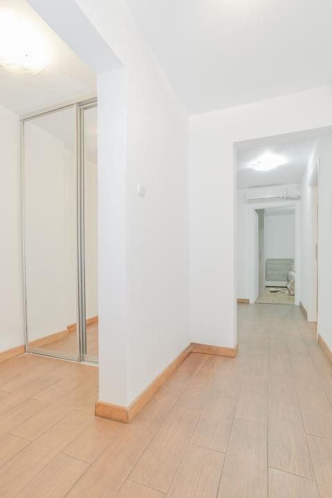 Apartament cu 3 camere de închiriat în Faleza Nord, Constanța – fotografia 2 din 22