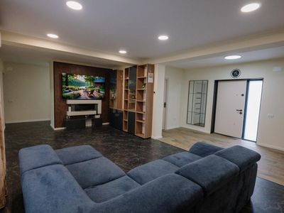 Casă cu 4 camere de vânzare în Trivale, Pitești – fotografia 4 din 21