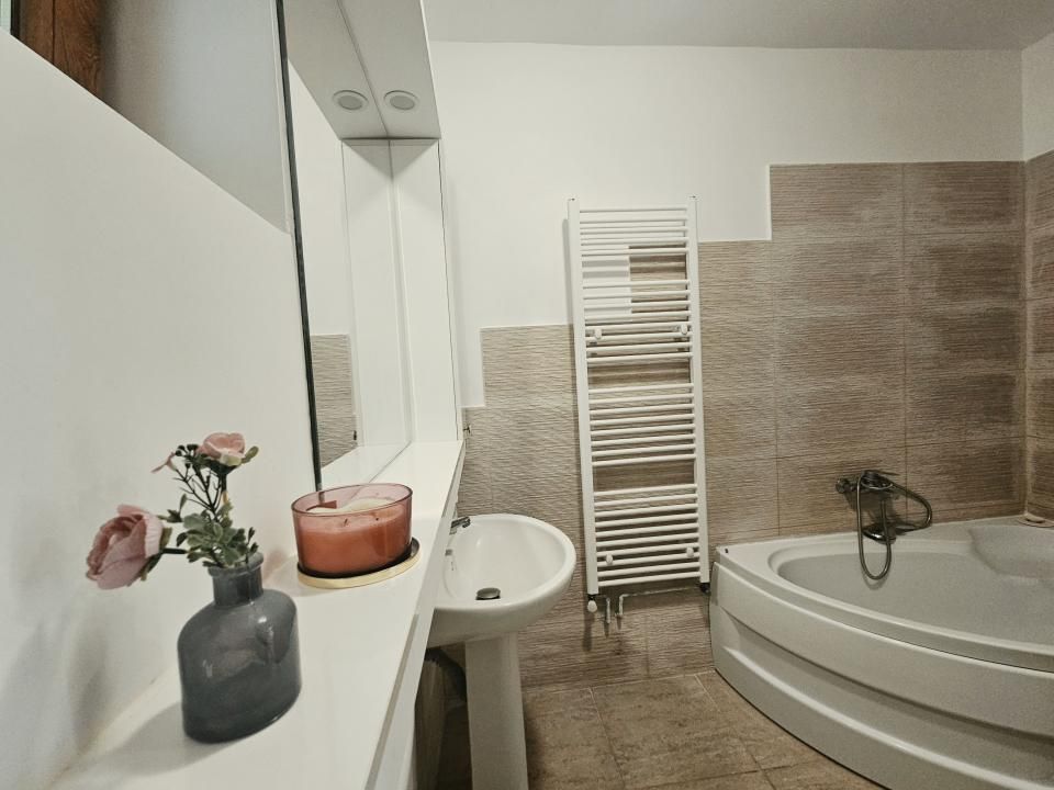 Casă cu 4 camere de vânzare în Sud, Ploiești – fotografia 10 din 17