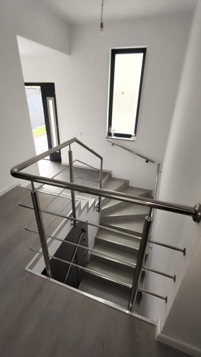 Casă cu 4 camere de vânzare în Sud-Vest, Cisnadioara – fotografia 21 din 25