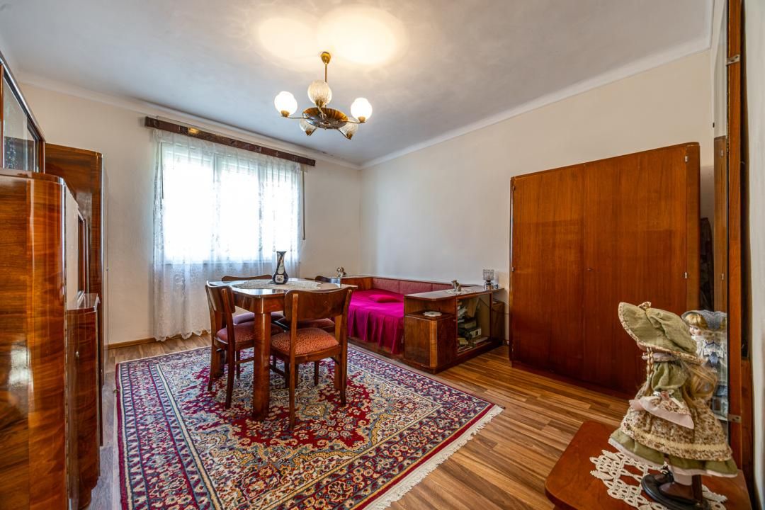 Casă cu 2 camere de vânzare în Săcele – fotografia 3 din 21