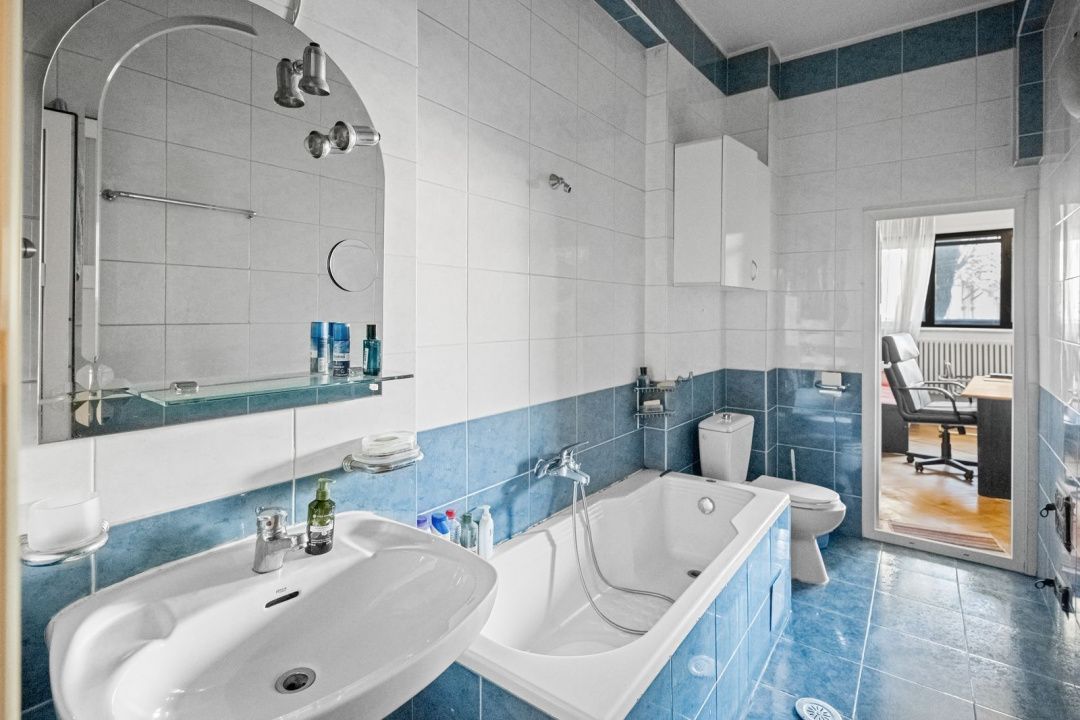 Casă cu 9 camere de vânzare în Ștefan cel Mare, București – fotografia 9 din 40
