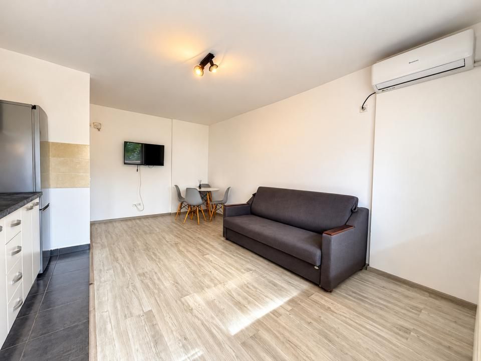 Apartament cu 2 camere de închiriat în Aparatorii Patriei, București – fotografia 4 din 10