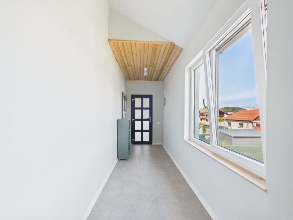 Apartament cu 3 camere de vânzare în Sânpetru – fotografia 15 din 18