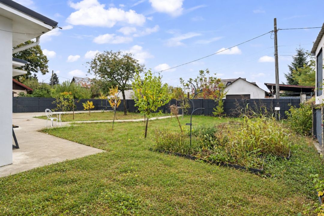 Casă cu 4 camere de vânzare în Central, Ghermanesti – fotografia 16 din 26