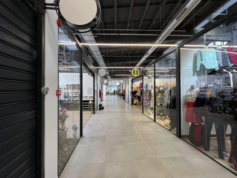 Spațiu comercial cu 13 camere de închiriat în Bartolomeu, Brașov – fotografia 3 din 16