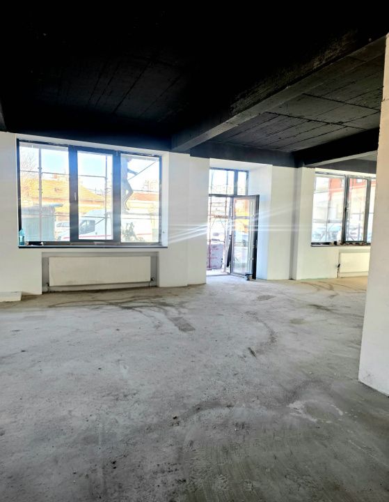 Spațiu comercial cu 4 camere de închiriat în Faleza Nord, Constanța – fotografia 12 din 43