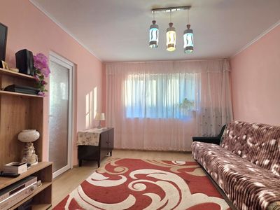 Apartament cu 2 camere de vânzare în Năvodari – fotografia 2 din 10