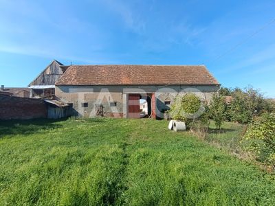 Casă cu 6 camere de vânzare în Nou – fotografia 3 din 27