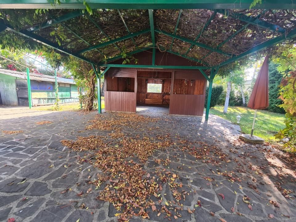 Casă cu 7 camere de vânzare în Sud, Câmpina – fotografia 17 din 24