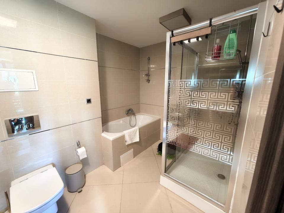 Apartament cu 7 camere de vânzare în Periferie, Poiana Brasov – fotografia 50 din 91