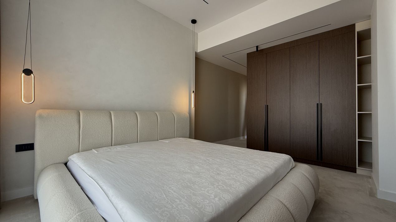 Apartament cu 6 camere de vânzare în Mamaia – fotografia 43 din 84