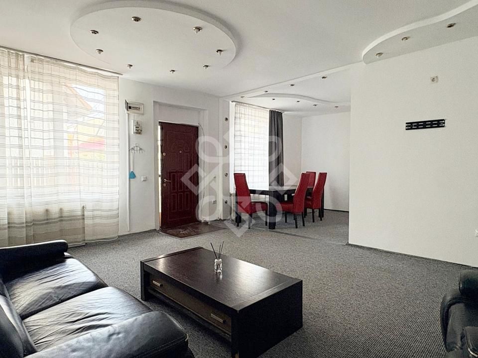 Apartament cu 2 camere de vânzare în Central, Oradea – fotografia 1 din 18