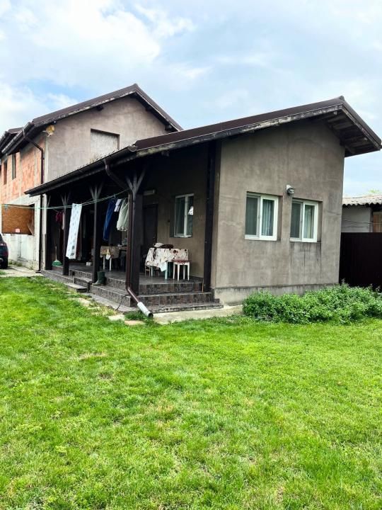 Casă cu 5 camere de vânzare în Central, Slobozia Moara – fotografia 10 din 12