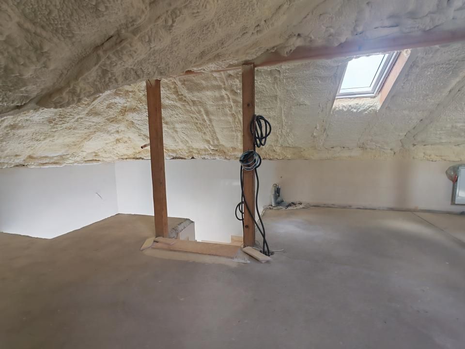 Casă cu 6 camere de vânzare în Tunari – fotografia 14 din 20