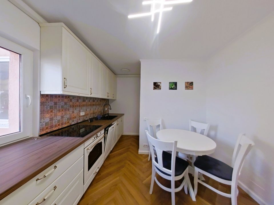 Apartament cu 3 camere de închiriat în Noua, Brașov – fotografia 7 din 11
