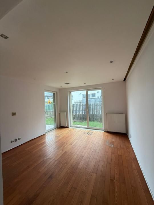 Casă cu 4 camere de vânzare în Central, Tunari – fotografia 5 din 25