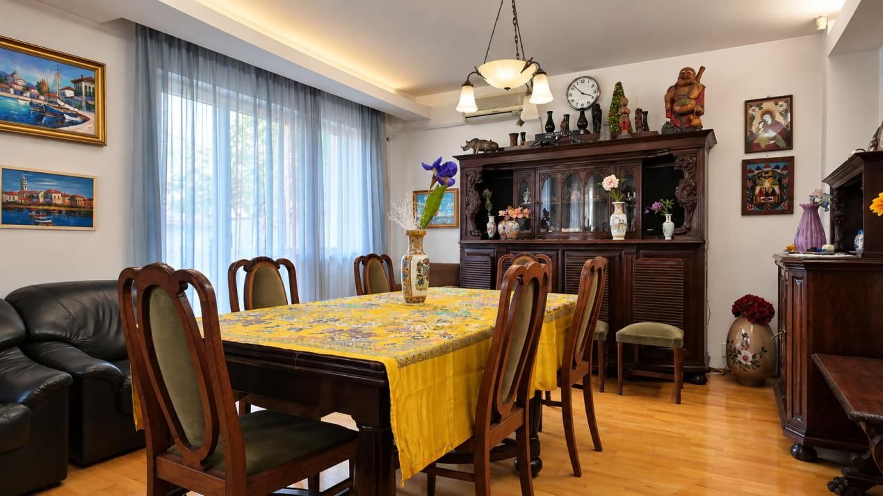 Casă cu 6 camere de vânzare în Vatra Luminoasa, București – fotografia 6 din 30