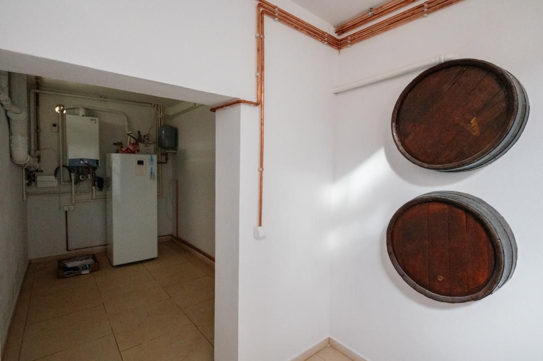 Casă cu 4 camere de vânzare în Central, Ștefănești – fotografia 51 din 64