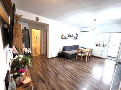 Apartament cu 2 camere de vânzare în Sud, Bragadiru – fotografia 2 din 10