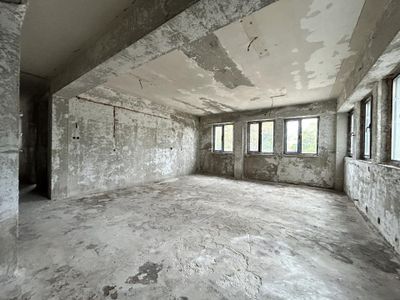 Spațiu comercial cu 30 camere de vânzare în Central, Popești-Leordeni – fotografia 5 din 14