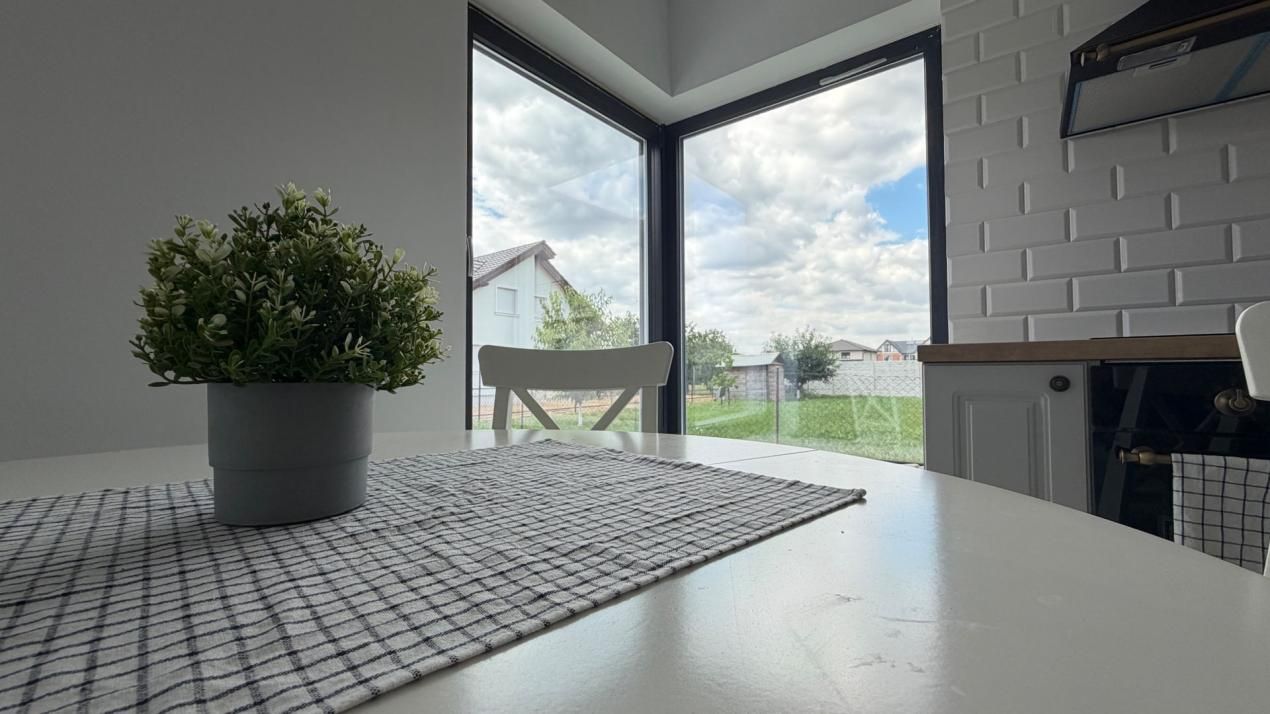 Casă cu 5 camere de vânzare în Exterior Est, Moșnița Veche – fotografia 4 din 26