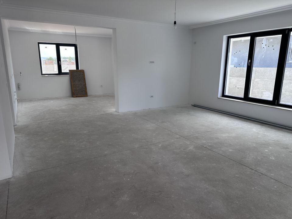 Casă cu 4 camere de vânzare în Micesti, Alba Iulia – fotografia 14 din 25