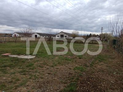 Casă cu 10 camere de vânzare în Rausor – fotografia 4 din 24