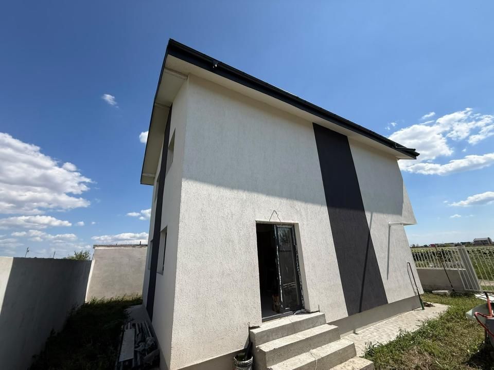 Casă cu 4 camere de vânzare în Sud, Berceni – fotografia 23 din 30