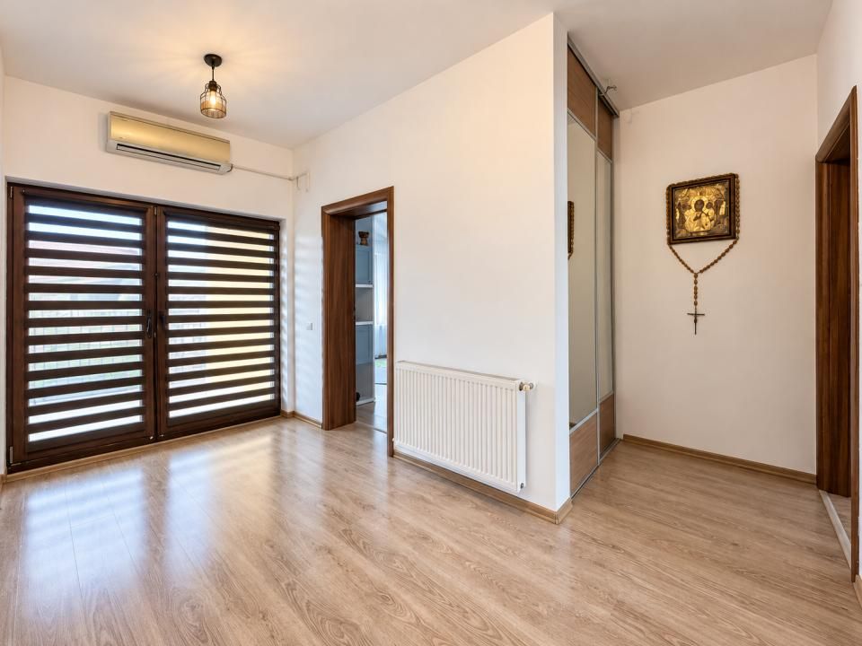 Casă cu 5 camere de vânzare în Sud, Ovidiu – fotografia 24 din 30