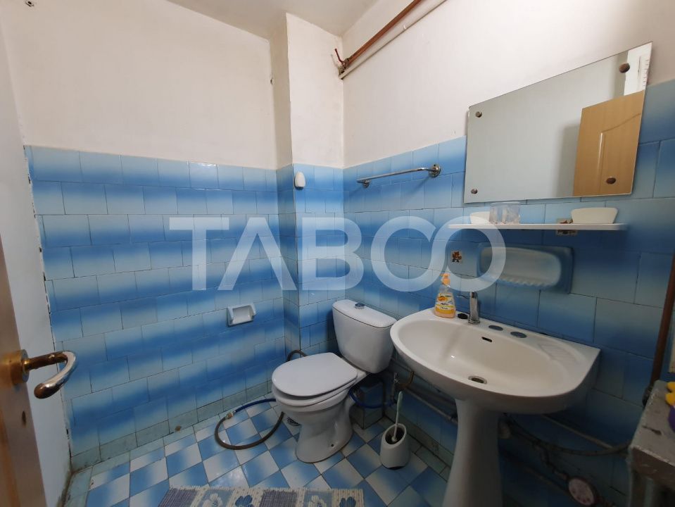 Apartament cu 3 camere de vânzare în Făgăraș – fotografia 11 din 13