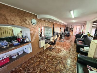 Casă cu 8 camere de vânzare în Sebeș – fotografia 4 din 20