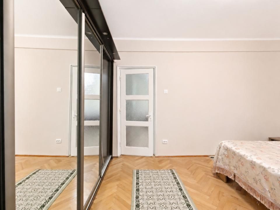 Apartament cu 2 camere de închiriat în Central, Brașov – fotografia 9 din 13