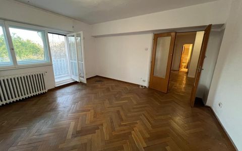 Apartament cu 2 camere de vânzare în Unirii, București